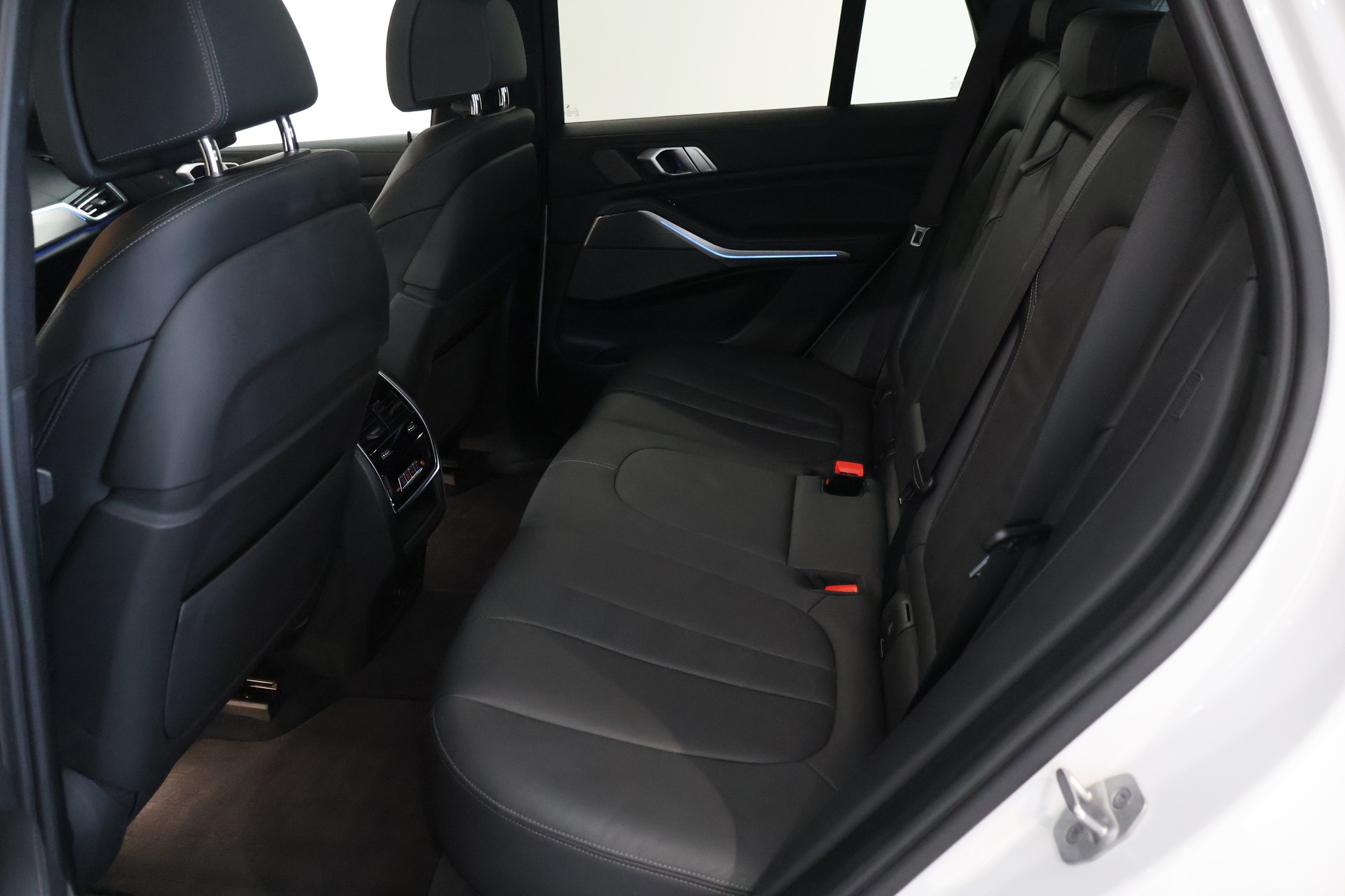BMW X5 xDrive45e M Sport Steptronic-image-11