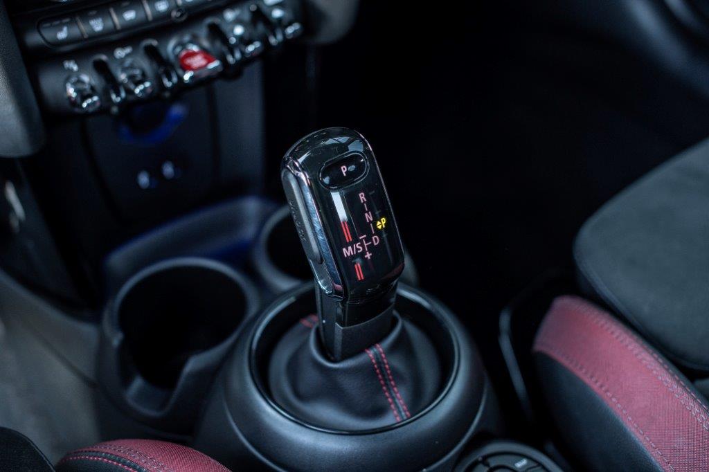 MINI Cooper JCW Cabriolet-image-13