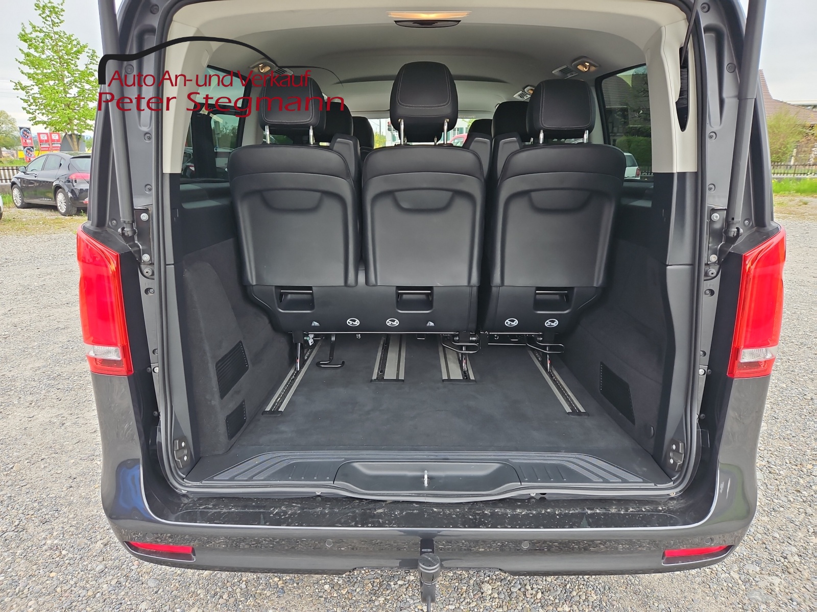 MERCEDES-BENZ V 300 d lang 9G-Tronic-image-10