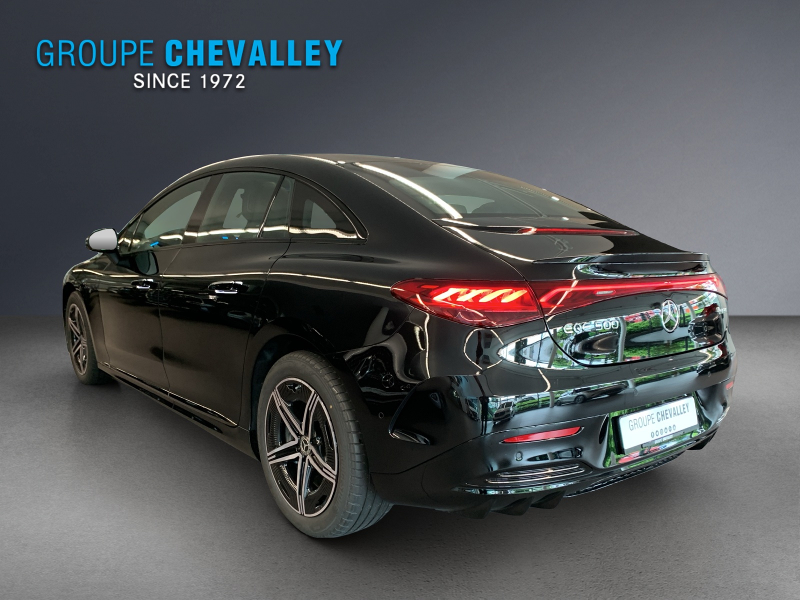 MERCEDES-BENZ EQE 500 4 Matic Executive Edition-showroom-element-2