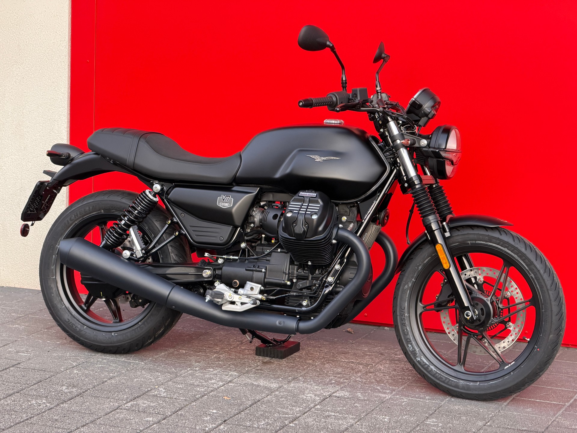 MOTO GUZZI V7 IV 850 Stone E5+-image-7