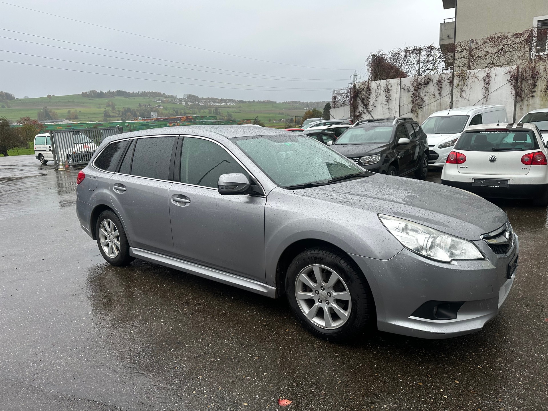SUBARU Legacy 2.0i Limited AWD-image-1