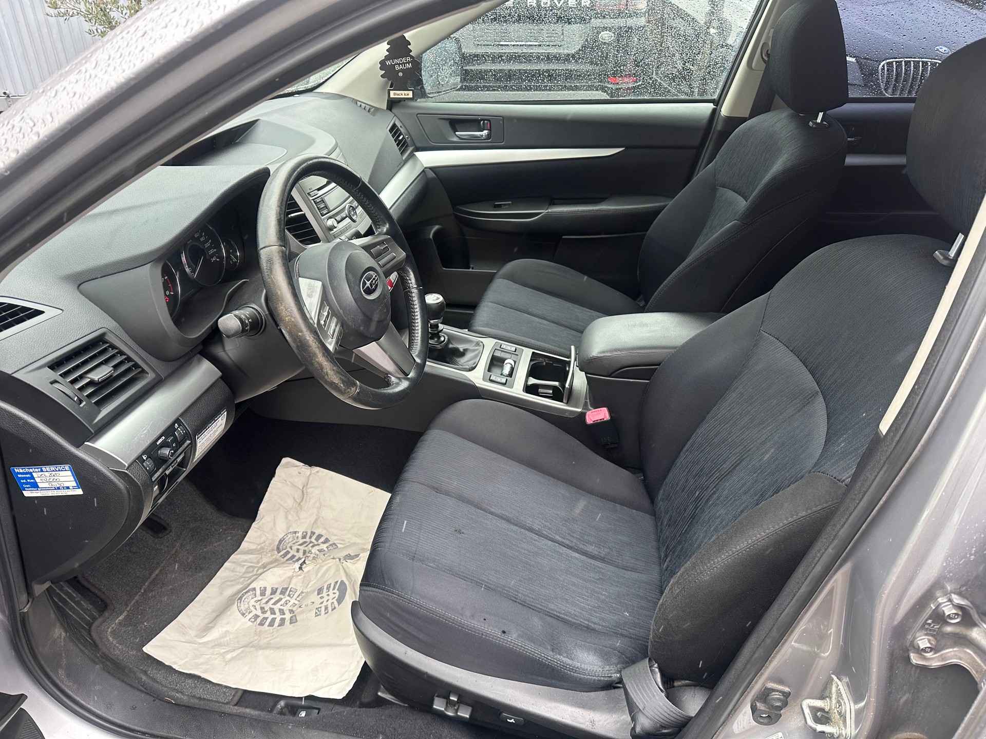 SUBARU Legacy 2.0i Limited AWD-image-5