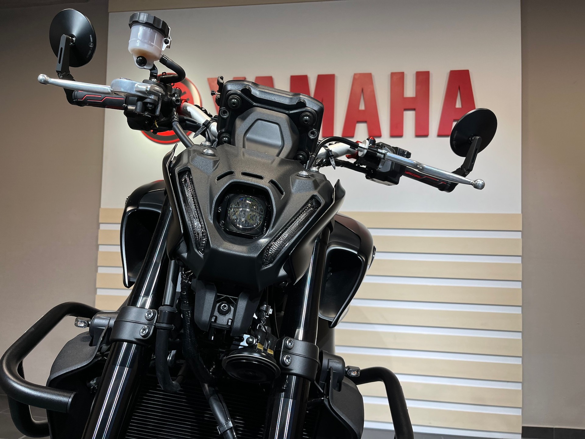 YAMAHA MT-09 Motochic Edition-image-7