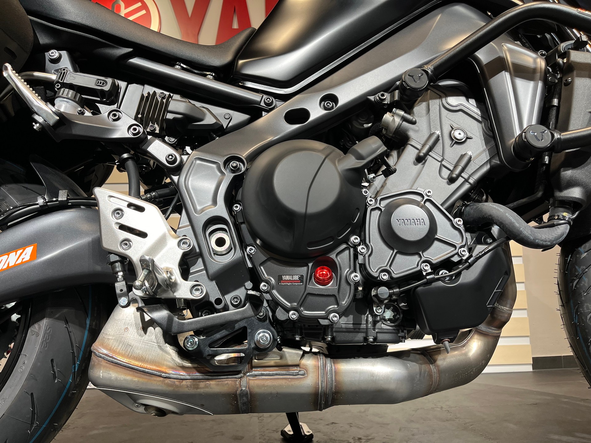 YAMAHA MT-09 Motochic Edition-image-12