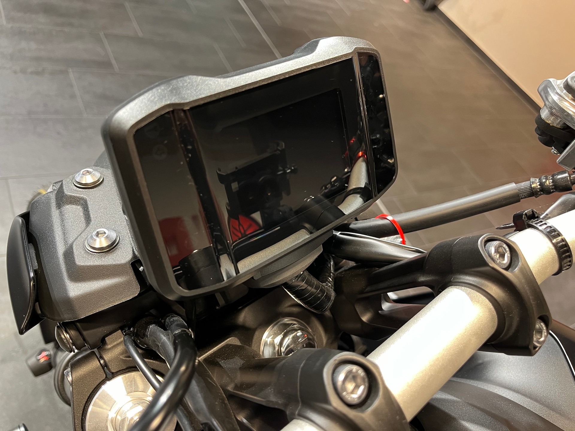 YAMAHA MT-09 Motochic Edition-image-13