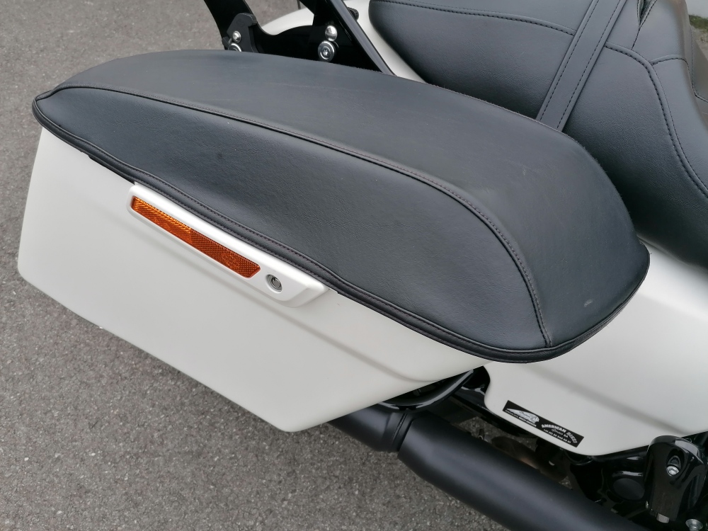 HARLEY-DAVIDSON FLHXS Street Glide Special 107 ABS-image-10