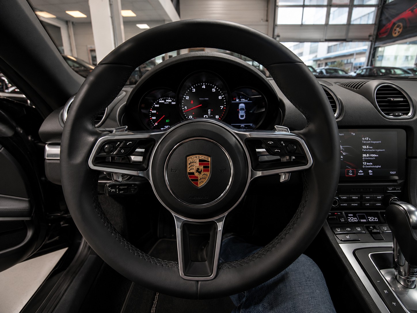 PORSCHE Cayman 718 2.5 S PDK-image-13