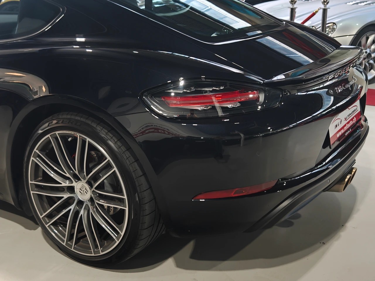 PORSCHE Cayman 718 2.5 S PDK-image-10