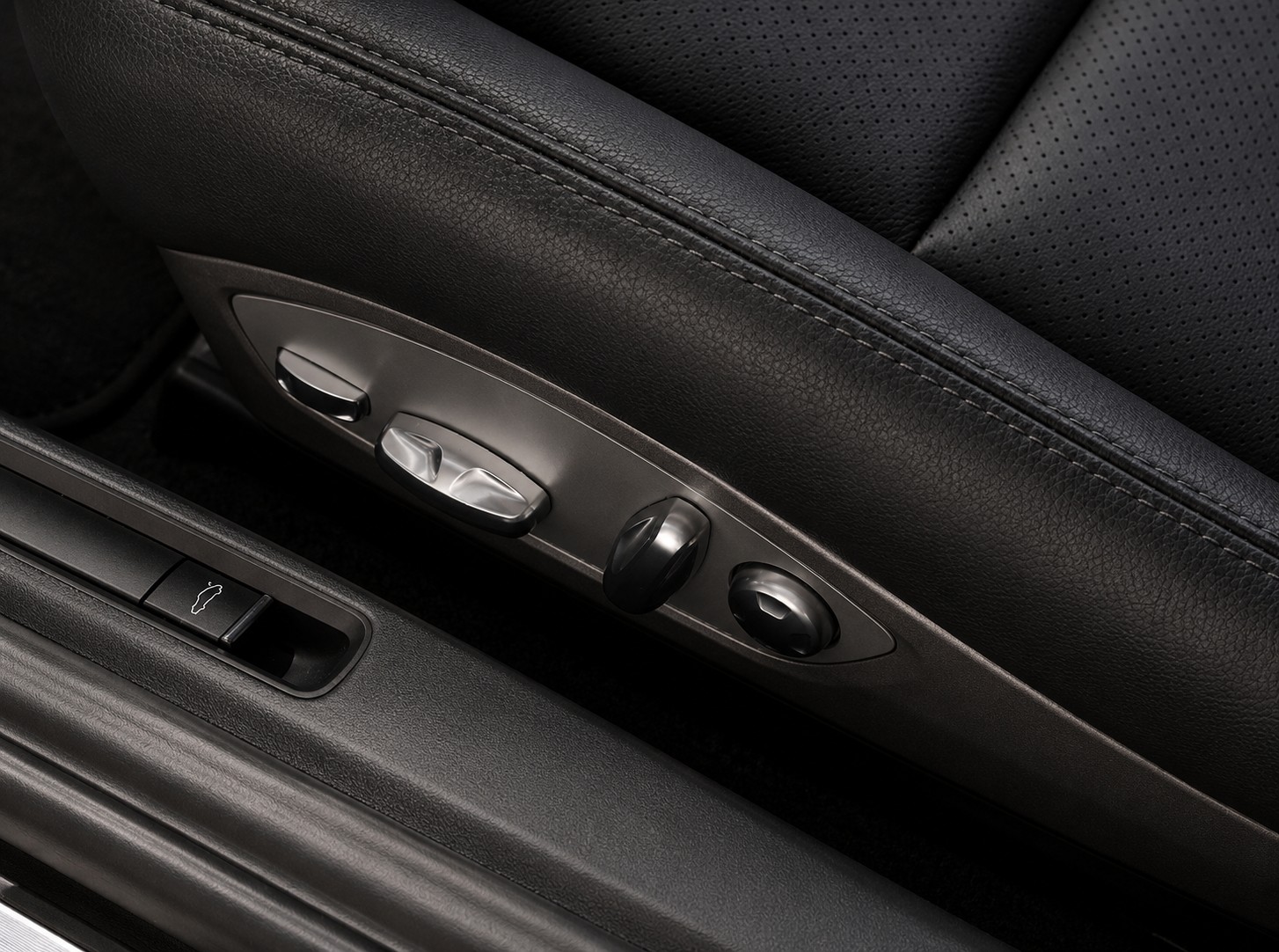 PORSCHE Cayman 718 2.5 S PDK-image-16