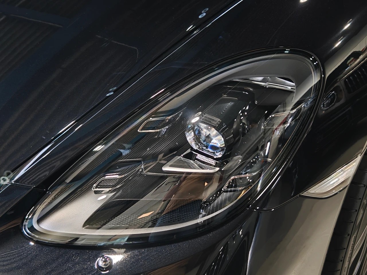 PORSCHE Cayman 718 2.5 S PDK-image-11