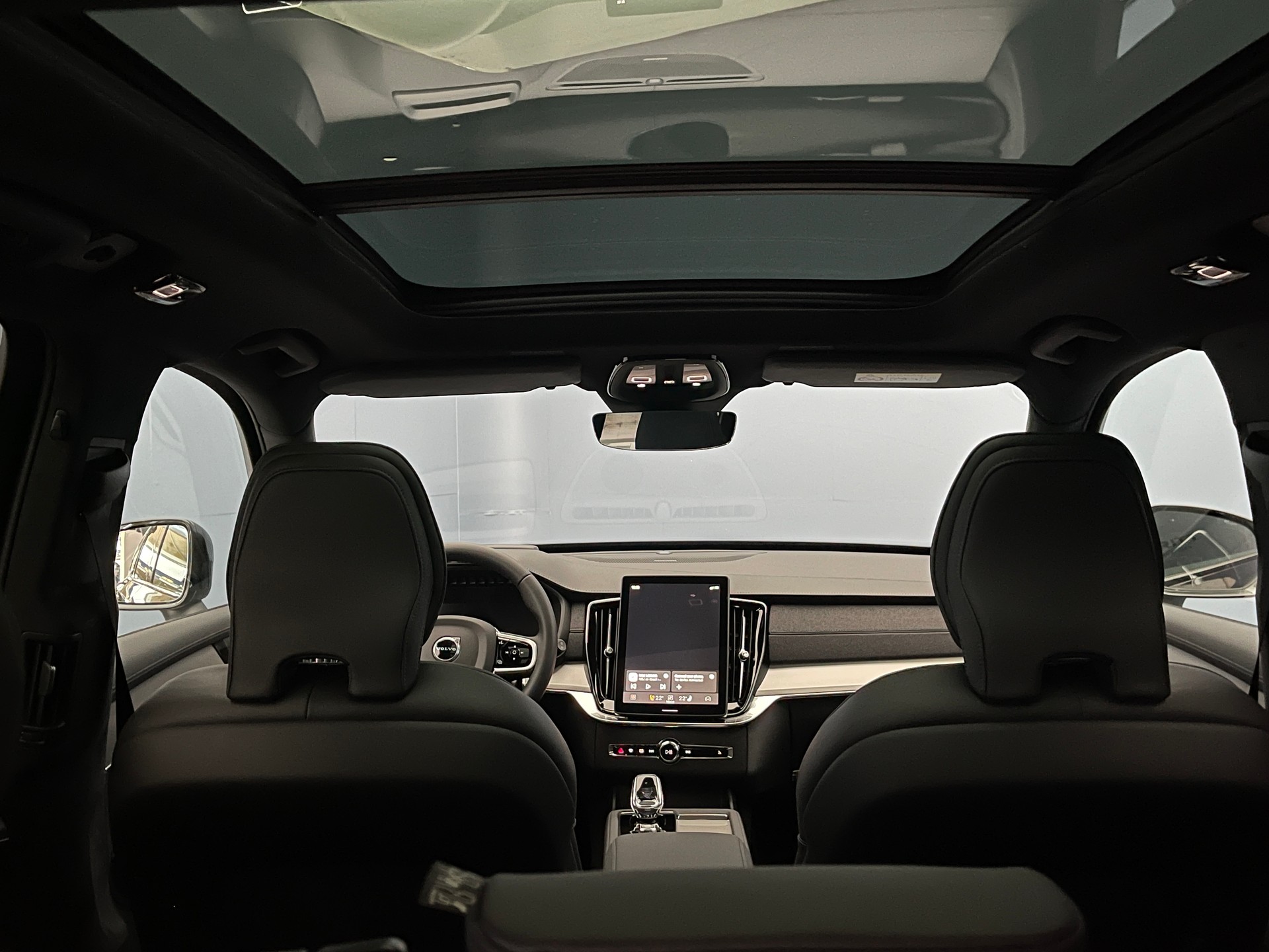 VOLVO XC90 2.0 T8 TE Black Edition eAWD-image-11