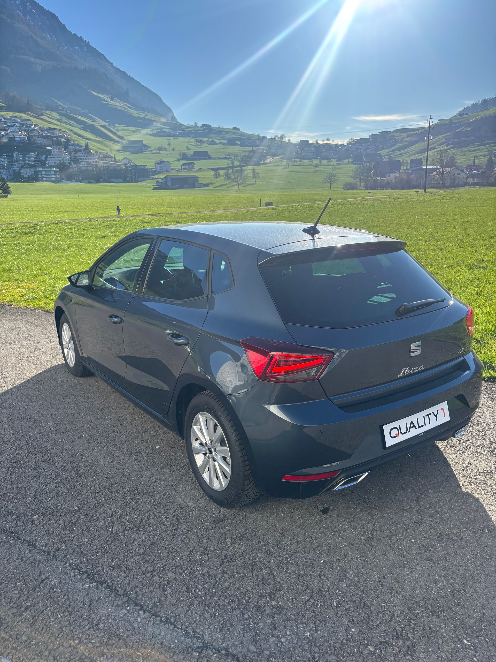 SEAT Ibiza 1.0 EcoTSI Hola FR DSG-image-6
