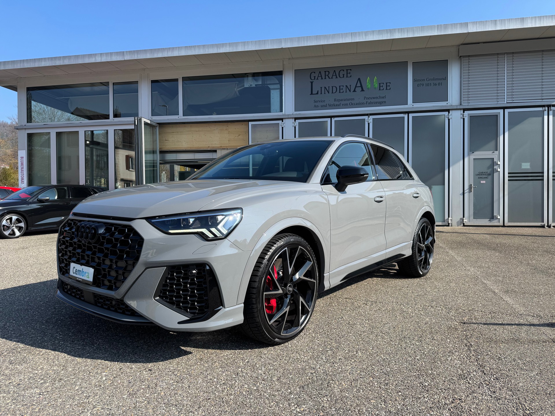 AUDI RS Q3 2.5 TFSI quattro S tronic-image-15