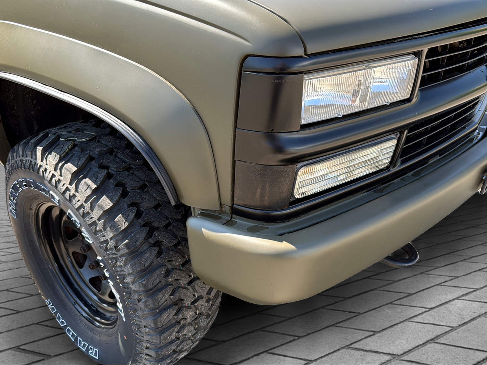 CHEVROLET K2500-image-9