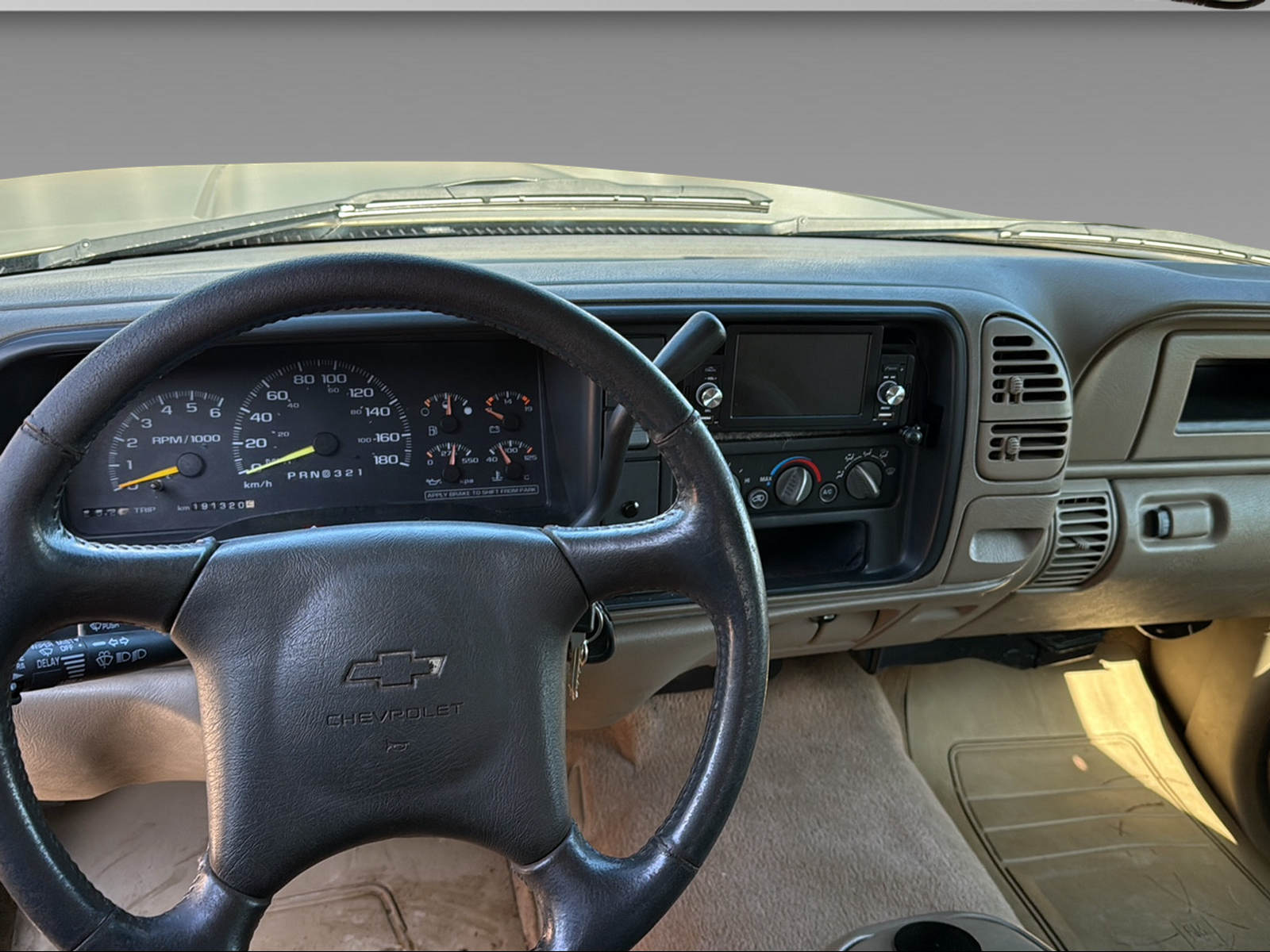 CHEVROLET K2500-image-16