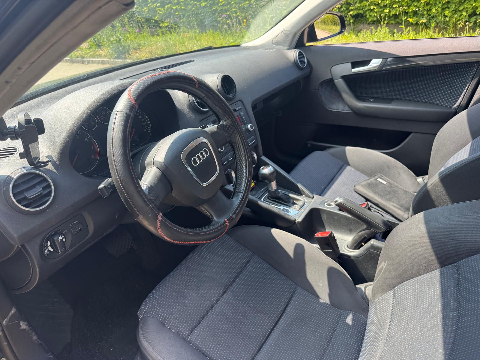 AUDI A3 1.8 Turbo FSI Ambiente-image-7