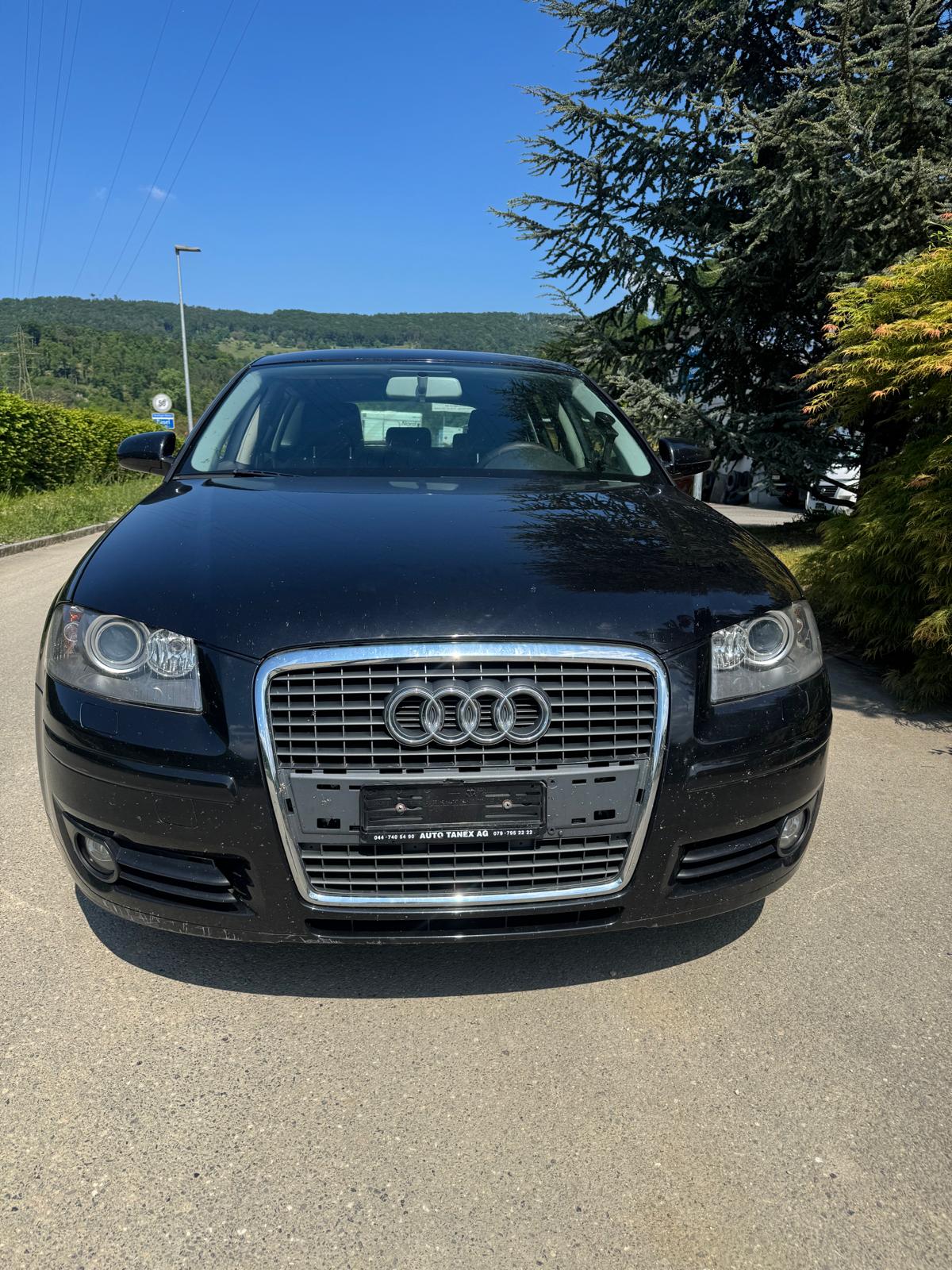 AUDI A3 1.8 Turbo FSI Ambiente-image-2