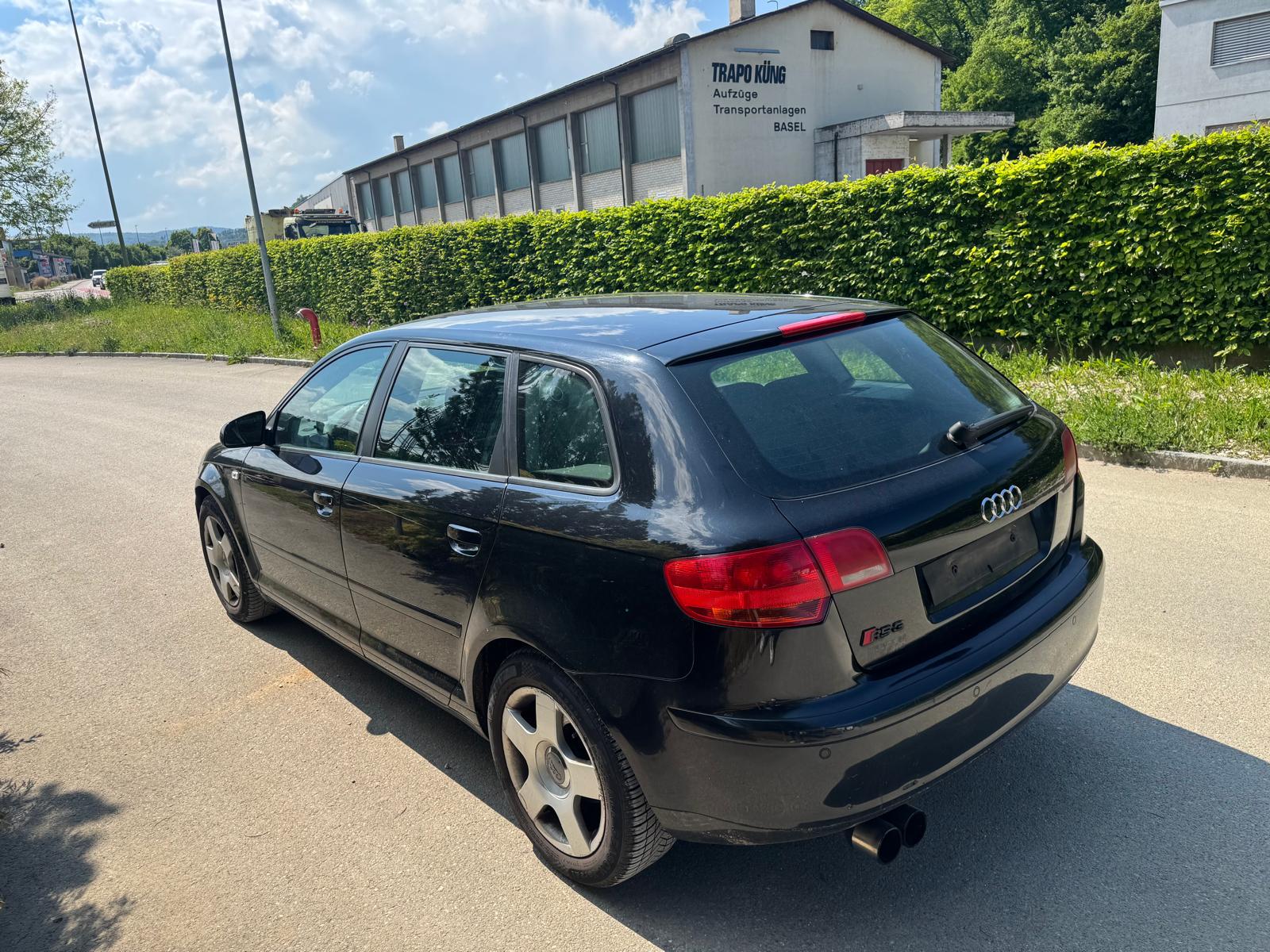 AUDI A3 1.8 Turbo FSI Ambiente-image-9