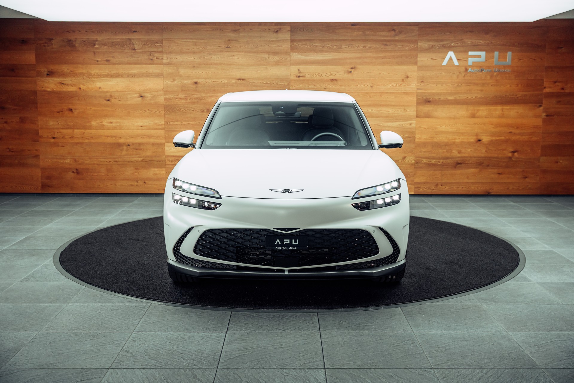GENESIS GV60 77.4 kWh Sport AWD-image-18