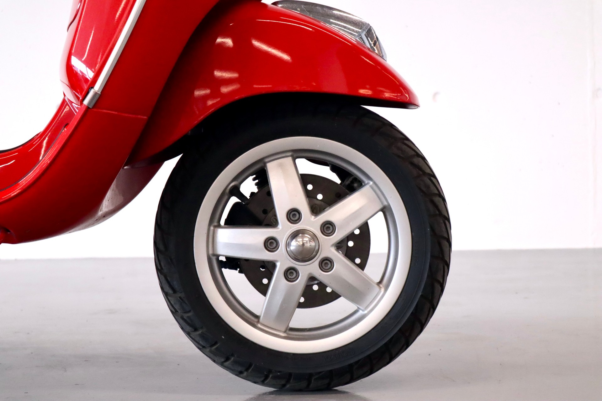 PIAGGIO Vespa 125 i.e. 3V-image-6