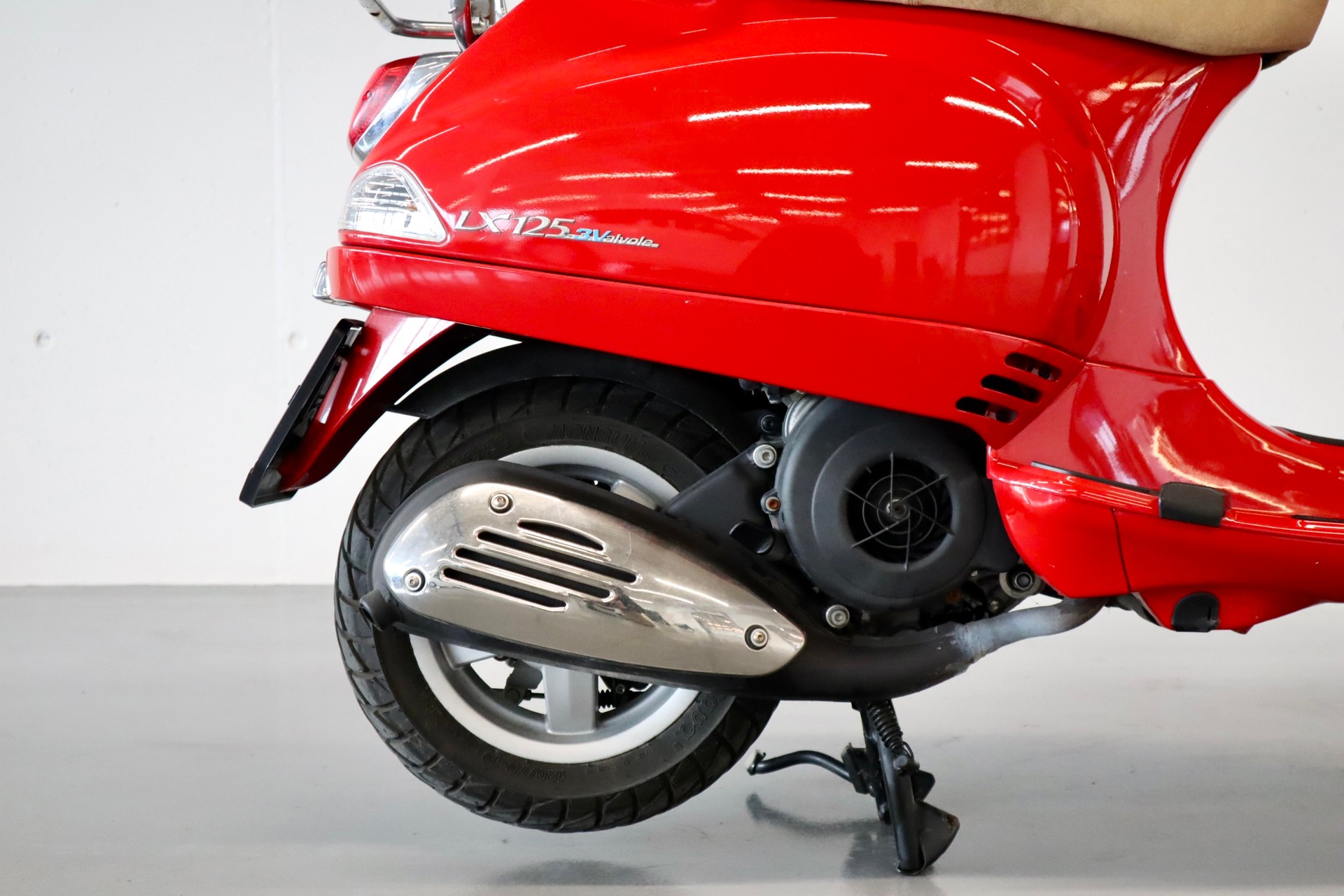 PIAGGIO Vespa 125 i.e. 3V-image-11