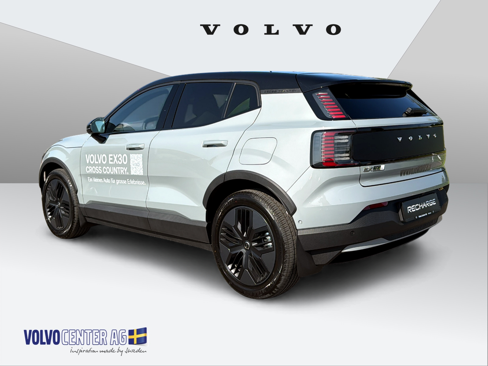 VOLVO EX 30 CC E60 Twin Ultra Performance AWD-showroom-element-2