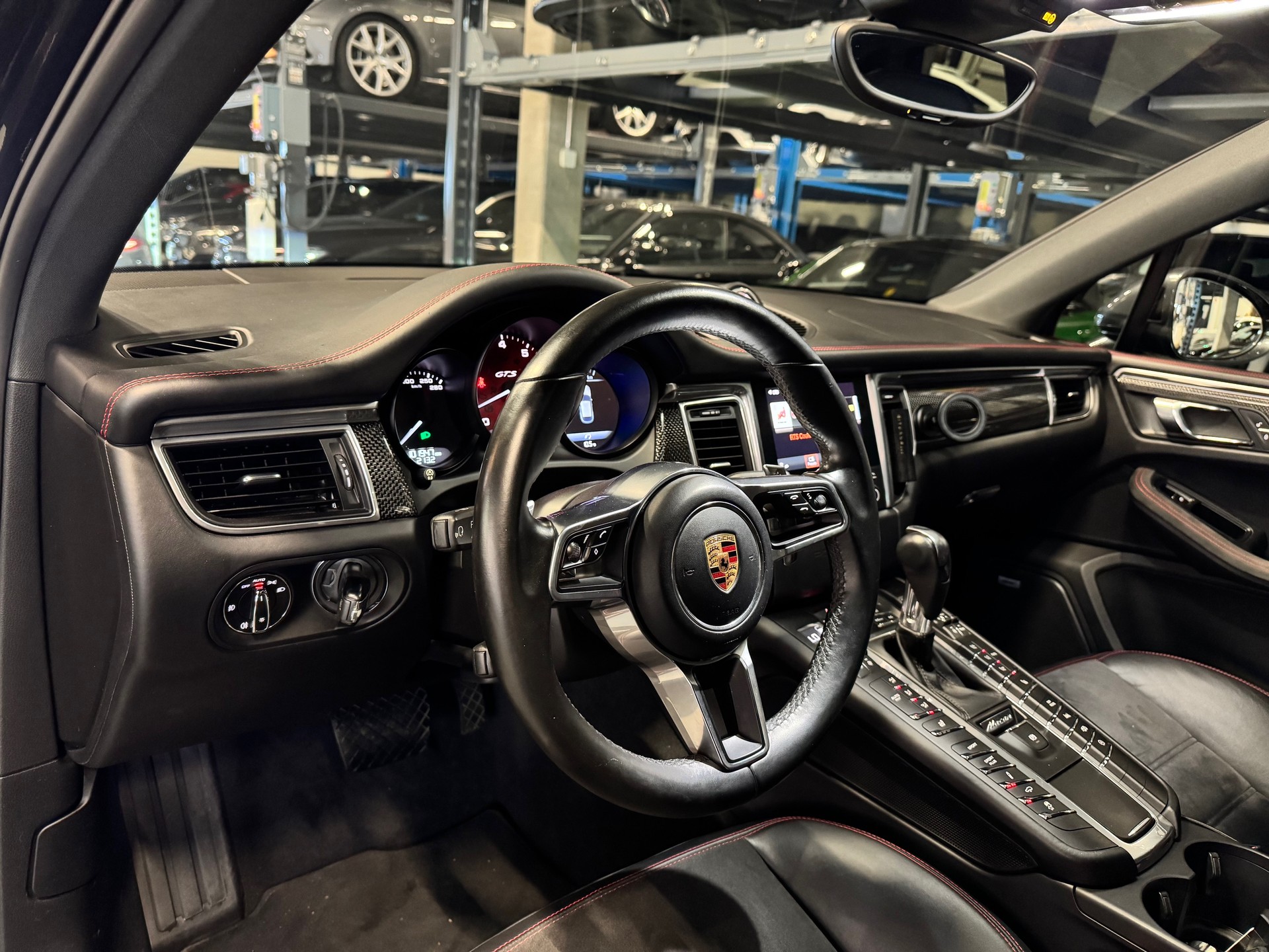 PORSCHE Macan GTS PDK-image-7