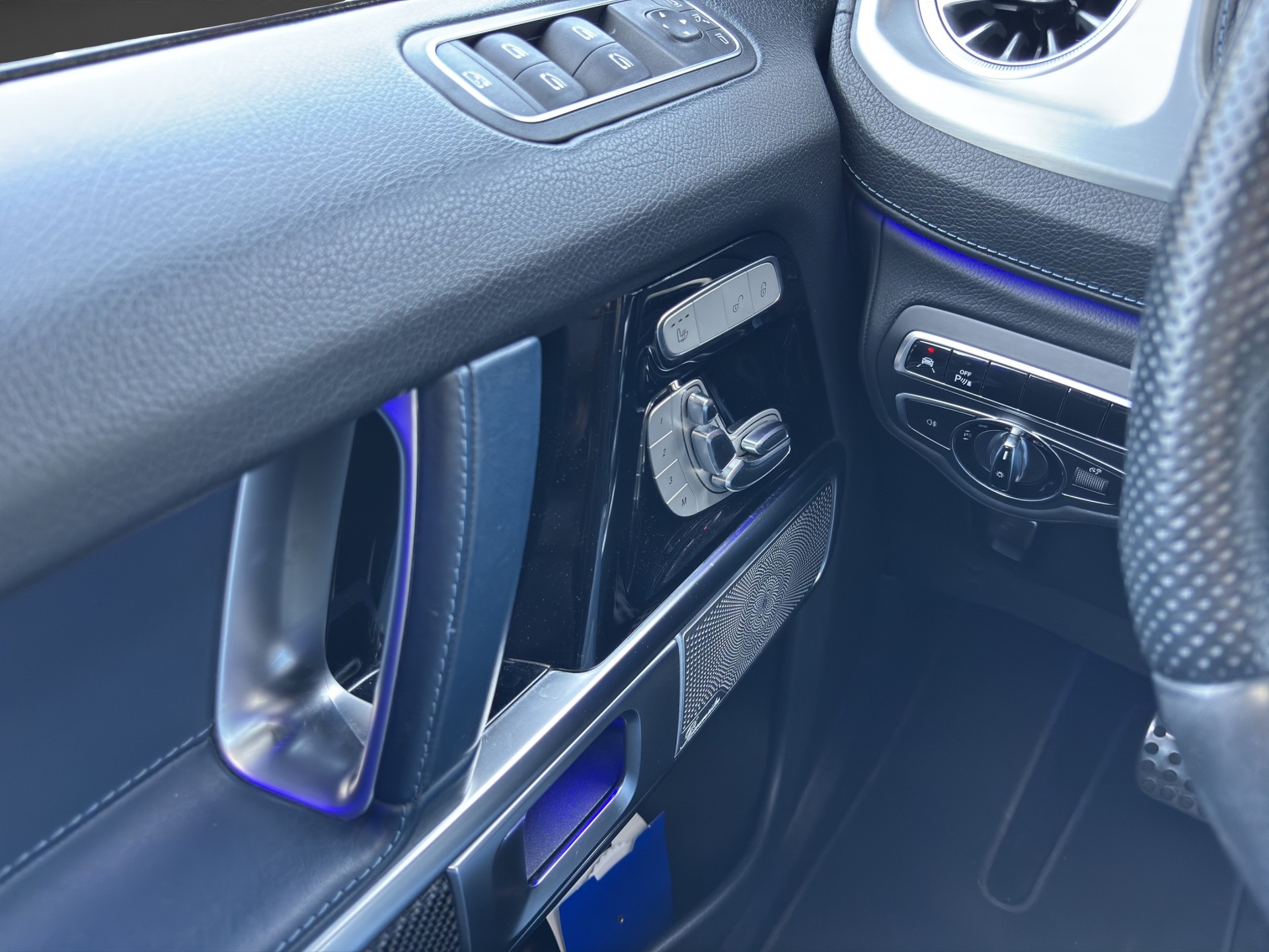 MERCEDES-BENZ G 63 AMG Speedshift Plus G-Tronic-image-15