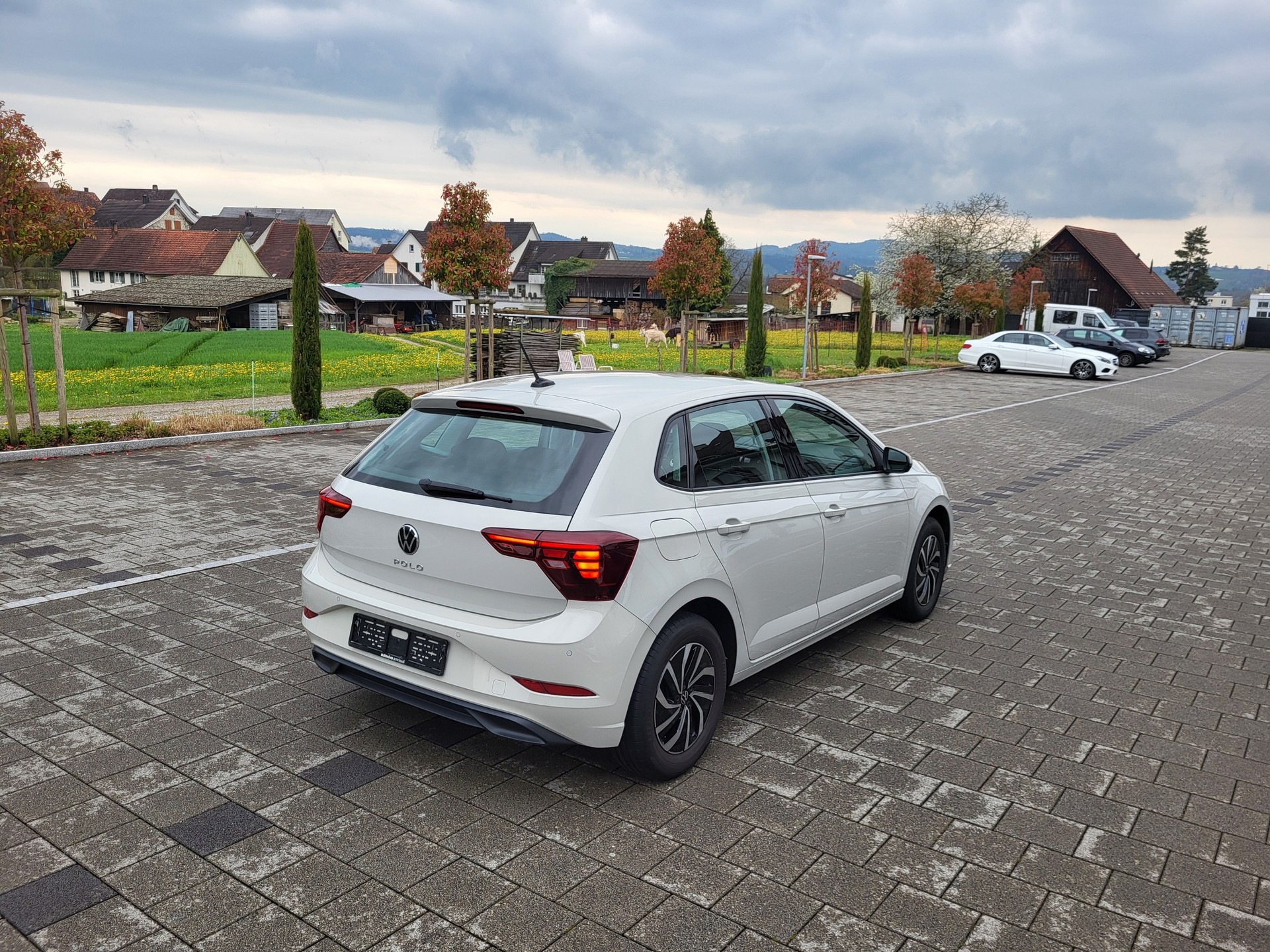VW Polo 1.0 TSI Life-image-2