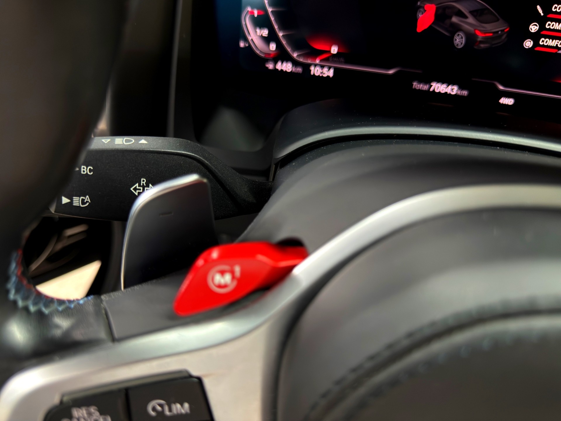 BMW M8 xDrive Steptronic M Competition-image-27