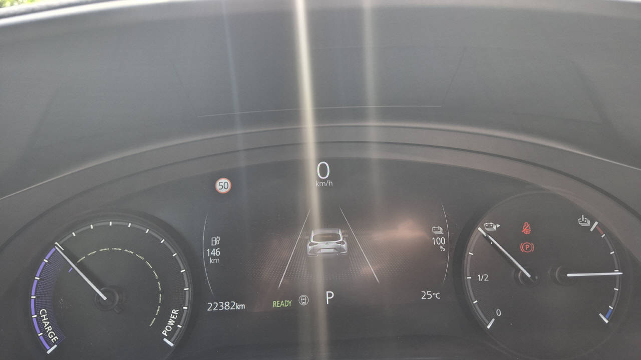 MAZDA MX-30 e-Skyactiv Exclusive-Line-image-11