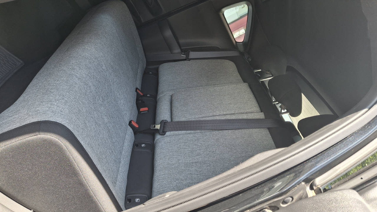 MAZDA MX-30 e-Skyactiv Exclusive-Line-image-8