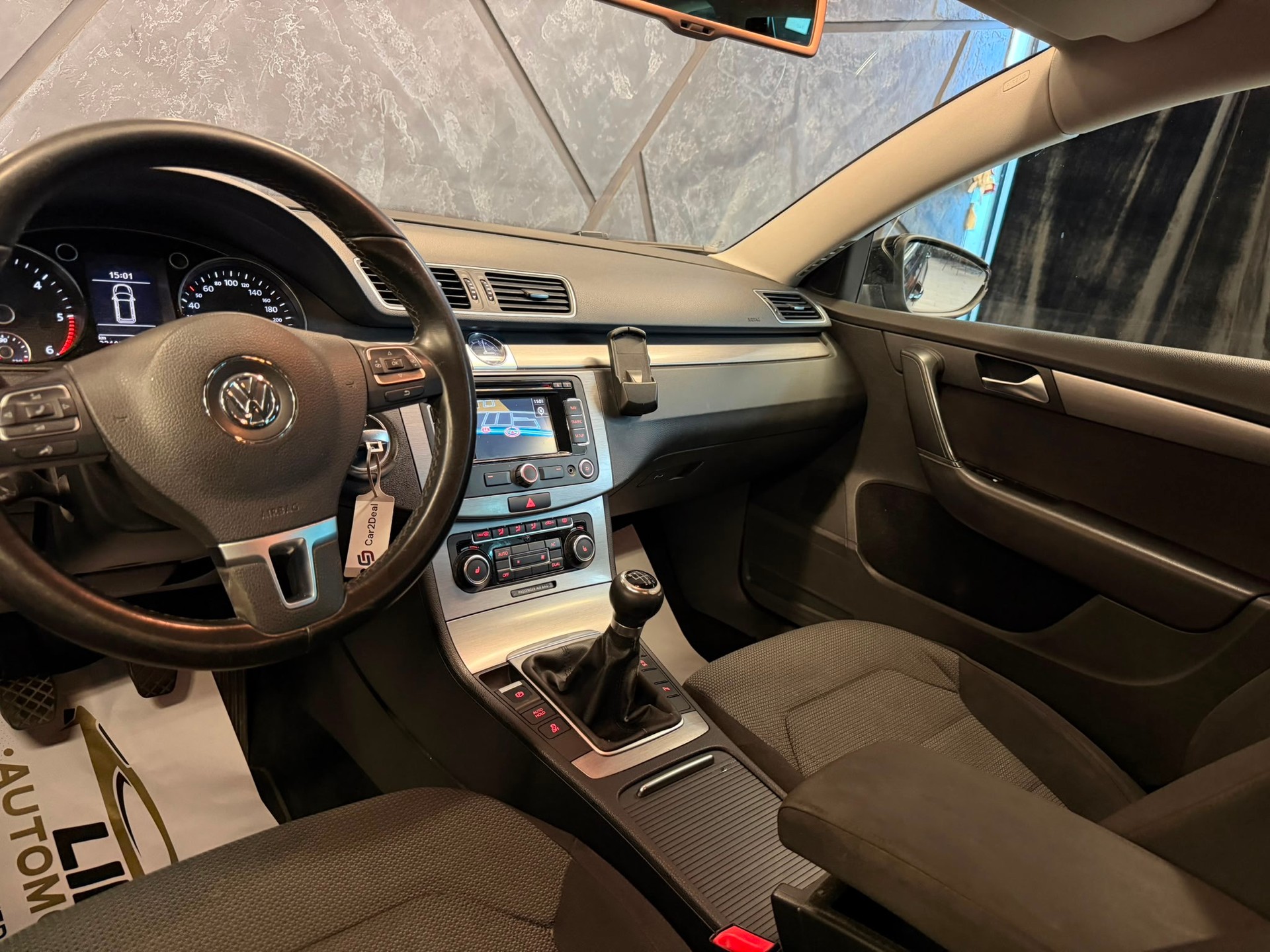 VW Passat Variant 2.0 TDI BMT Comfortline-image-9