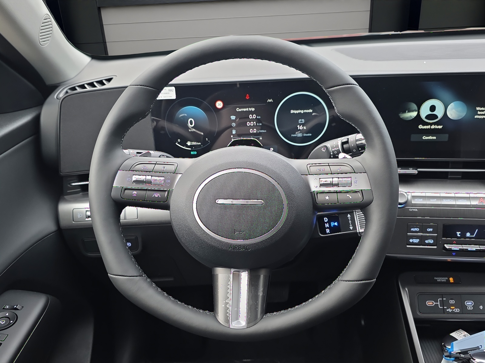 HYUNDAI Kona 1.6 GDi HEV Amplia DCT-image-6
