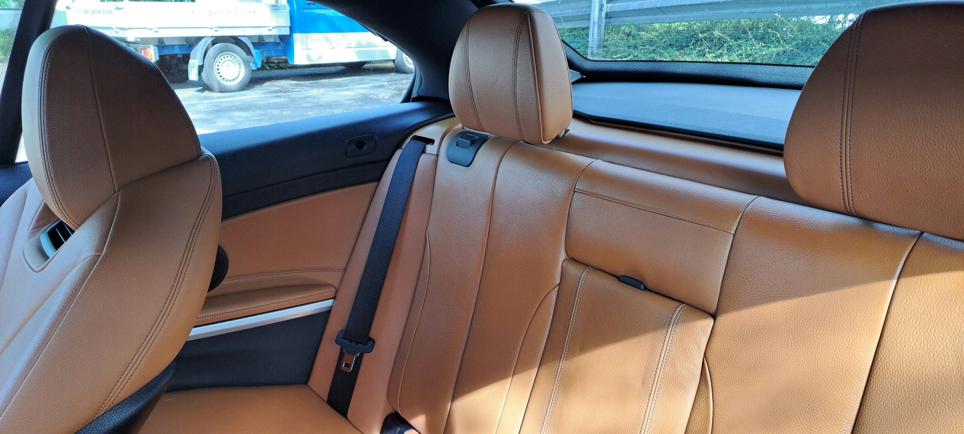 BMW 430i xDrive Luxury Cabrio-image-5