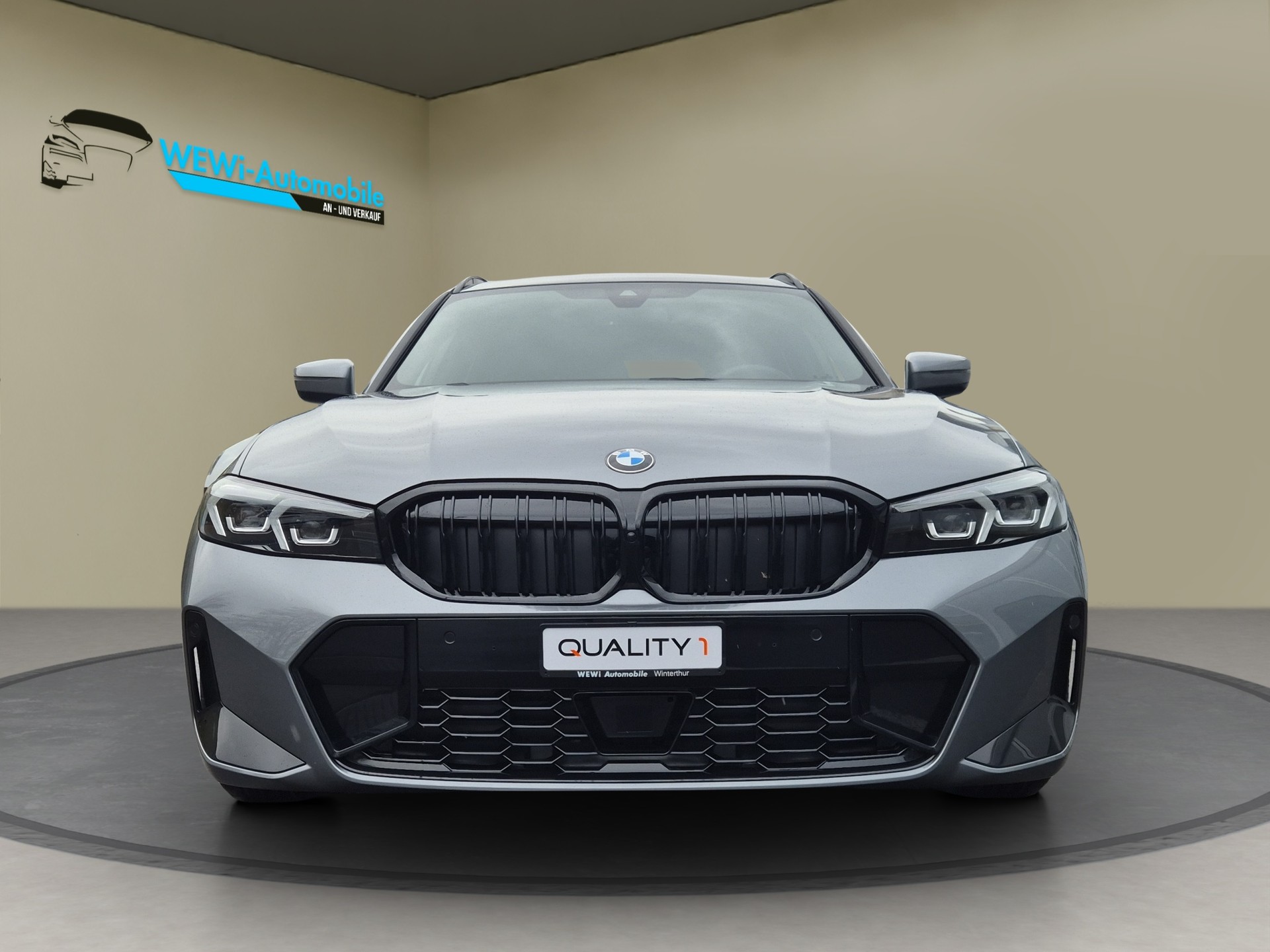 BMW 330i Touring xDrive Steptronic M Sport-image-7