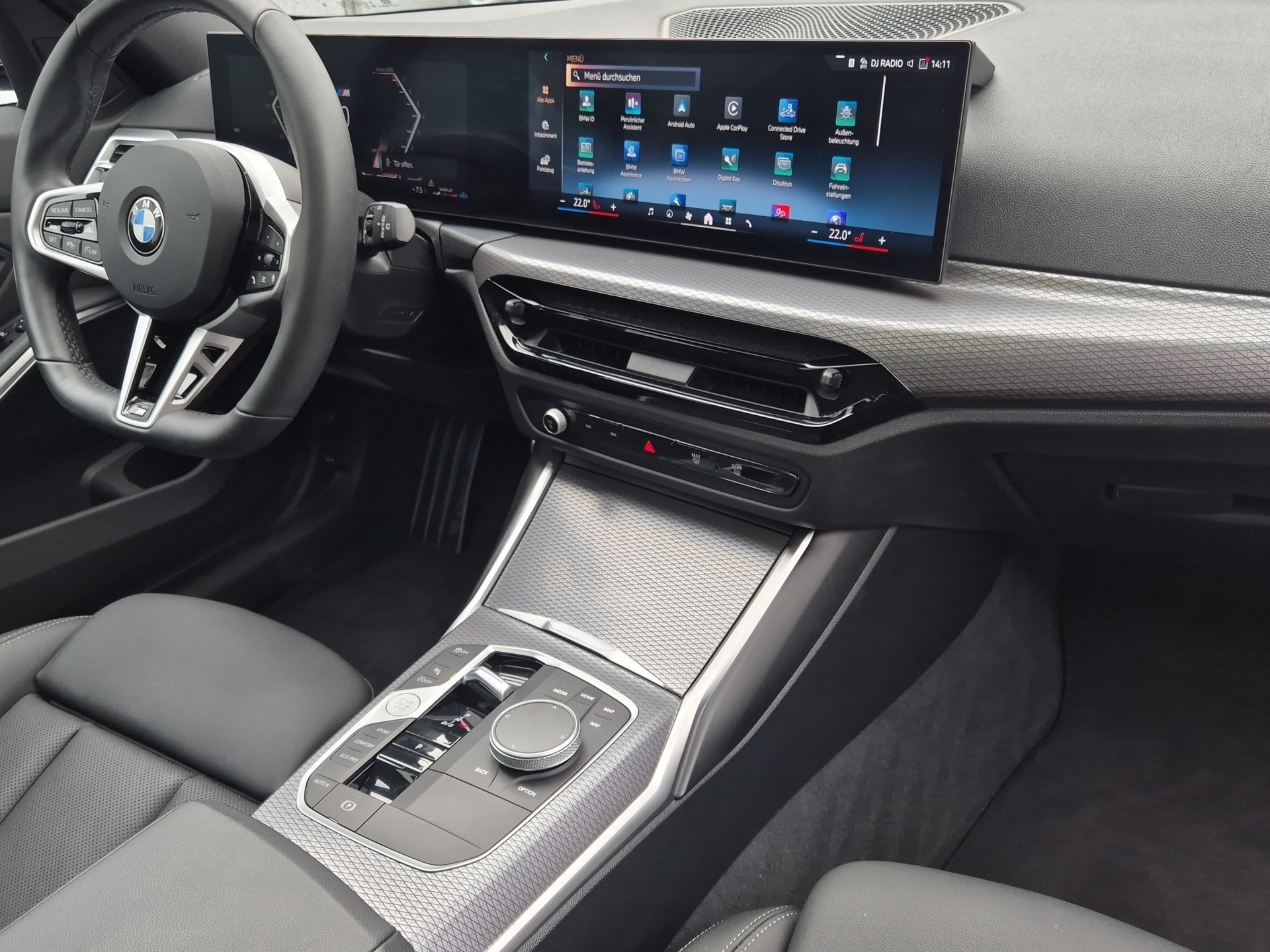 BMW 330i Touring xDrive Steptronic M Sport-image-15