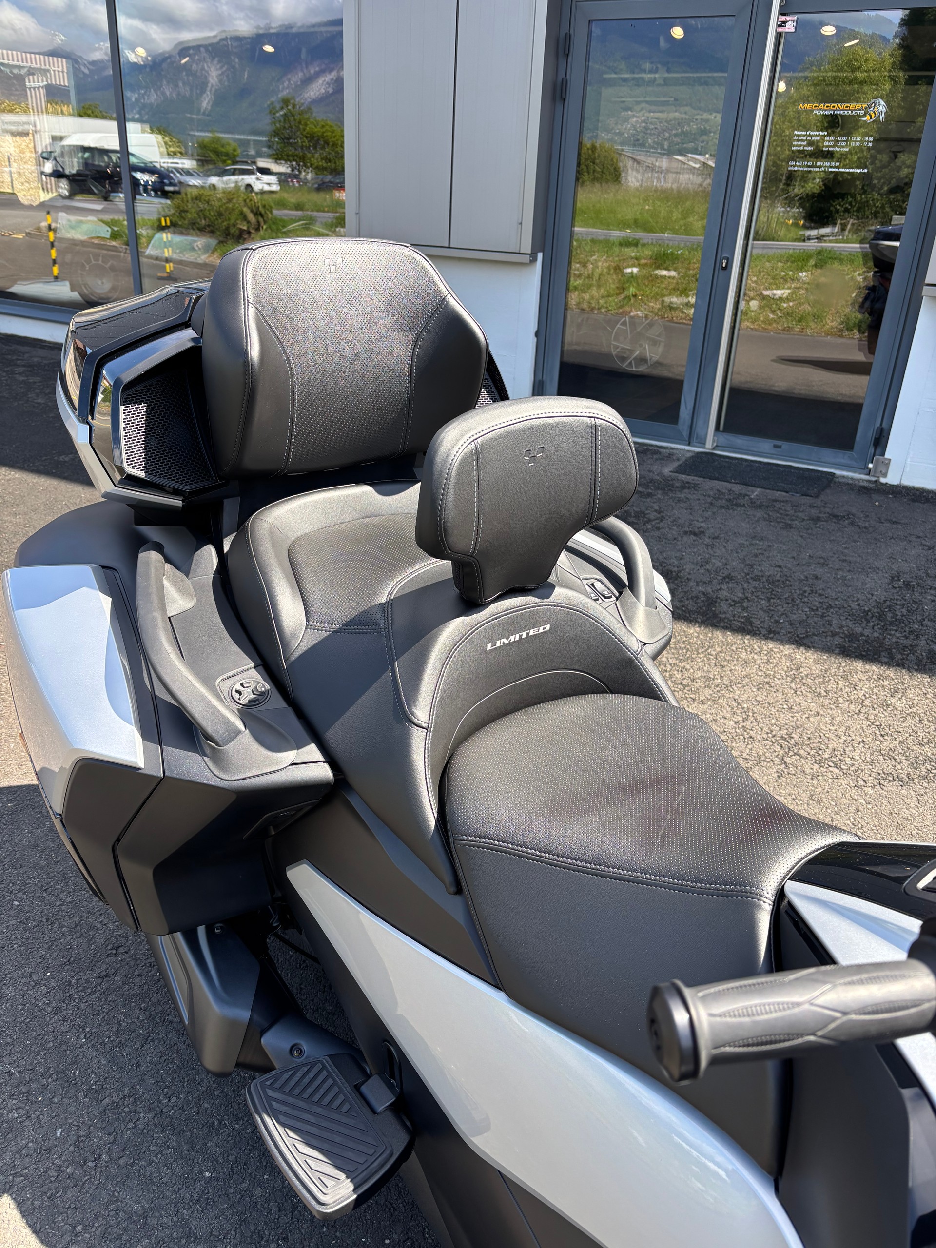 CAN-AM Spyder RT-LTD Dark Edition SE6-image-6