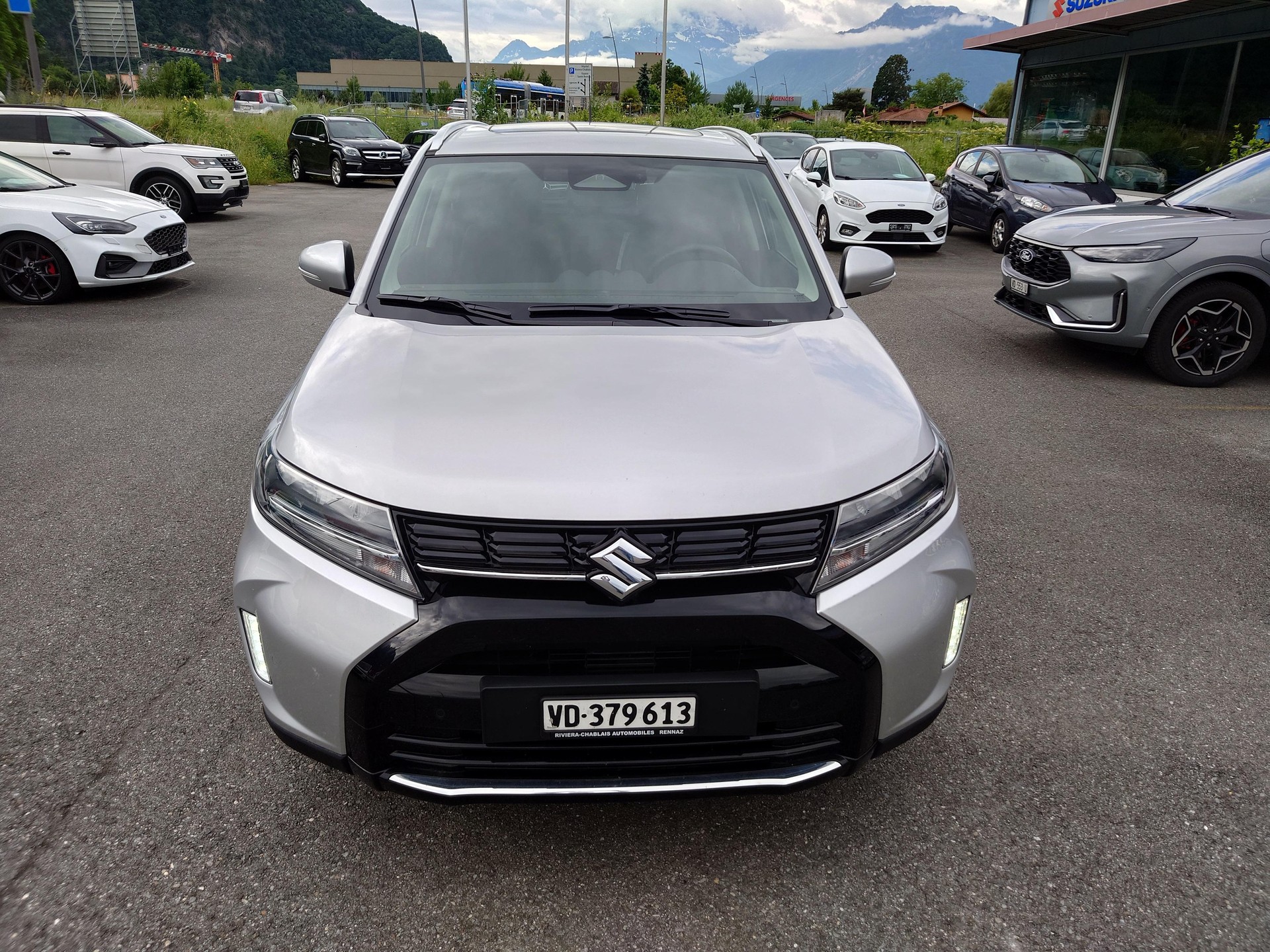 SUZUKI Vitara 1.5 Piz Sulai Top Hybrid 4x4-showroom-element-2
