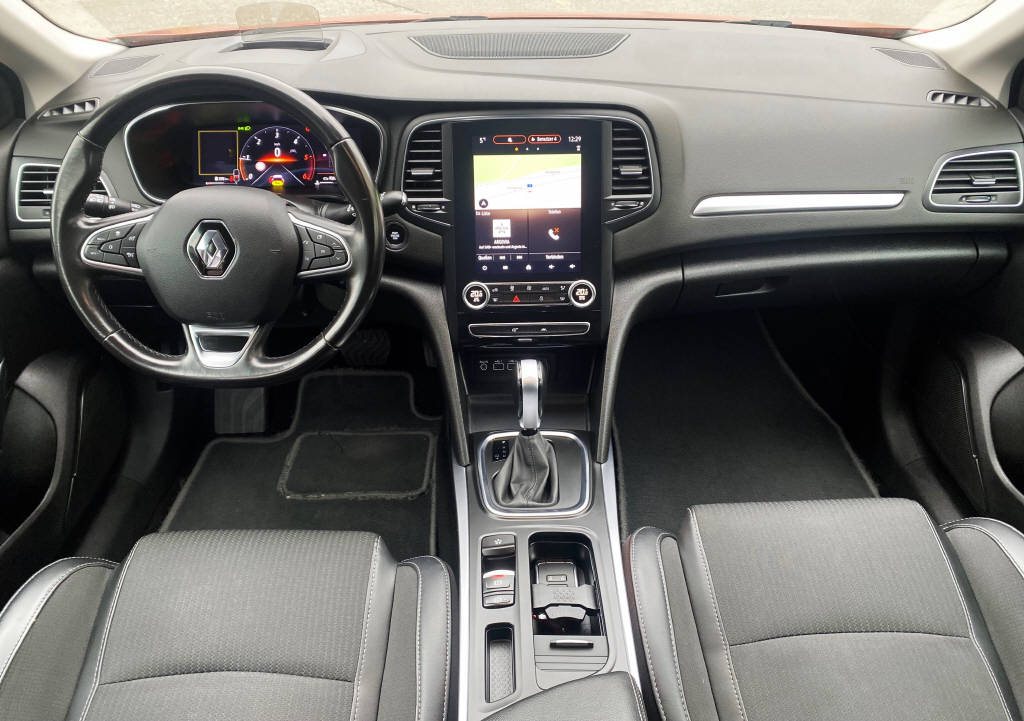 RENAULT Mégane Grandtour 1.5 Blue dCi GT EDC Sports-Line - New Model 2021-image-5