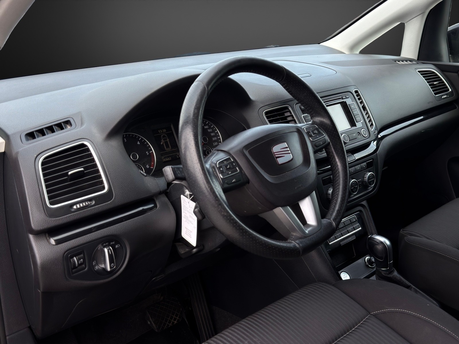 SEAT Alhambra 2.0 TDI Style Viva DSG mit 177 PS * 7-Plätzer *-image-7