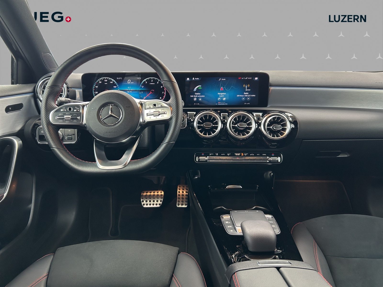 MERCEDES-BENZ A 250 4Matic AMG Line 4Matic 7G-DCT-image-8