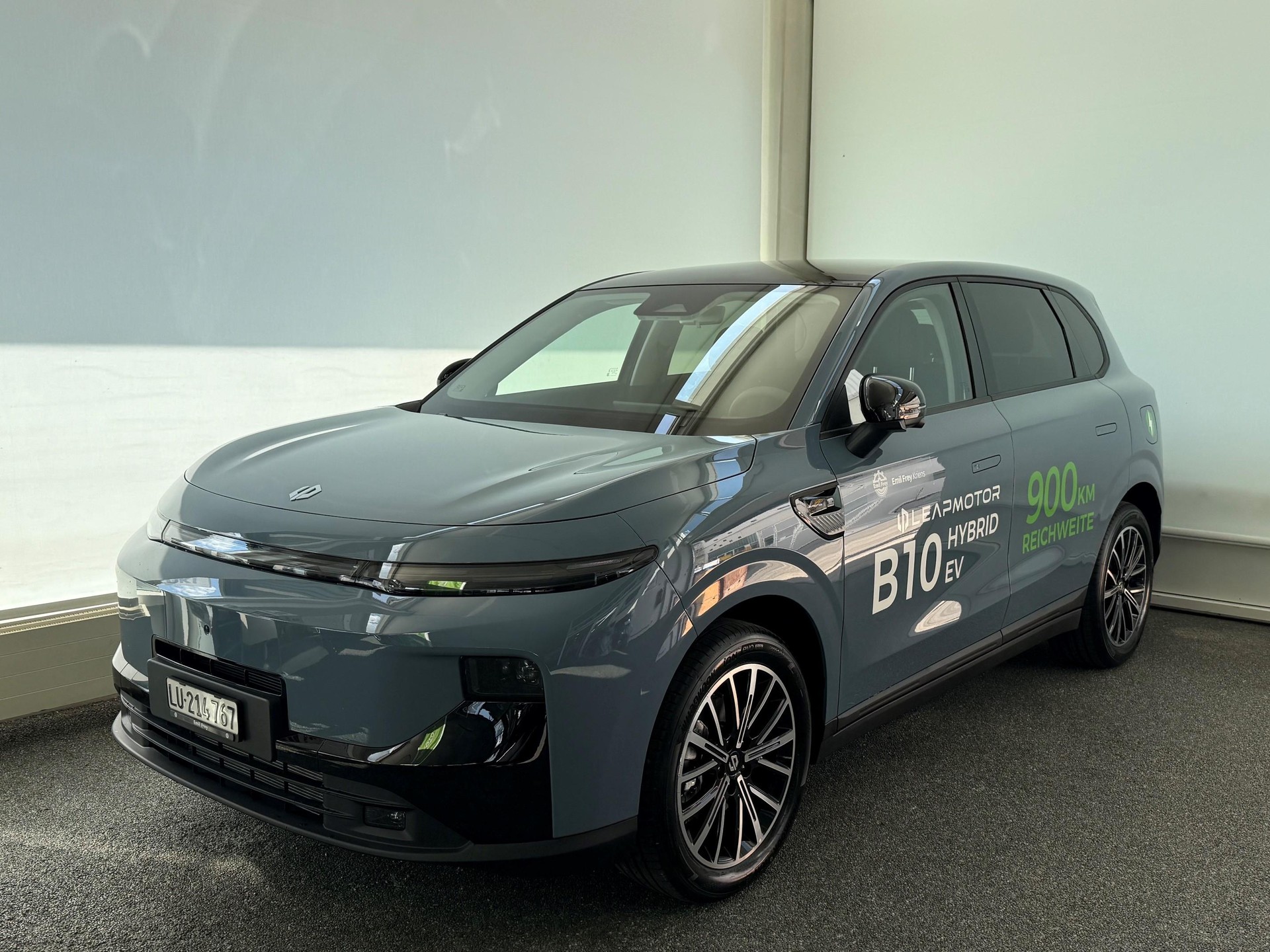 LEAPMOTOR B10 1.5 Hybrid EV