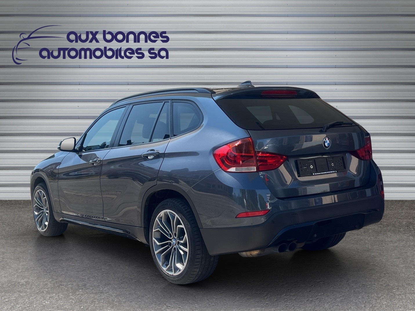 BMW X1 xDrive 28i Sport Line Steptronic-showroom-element-1