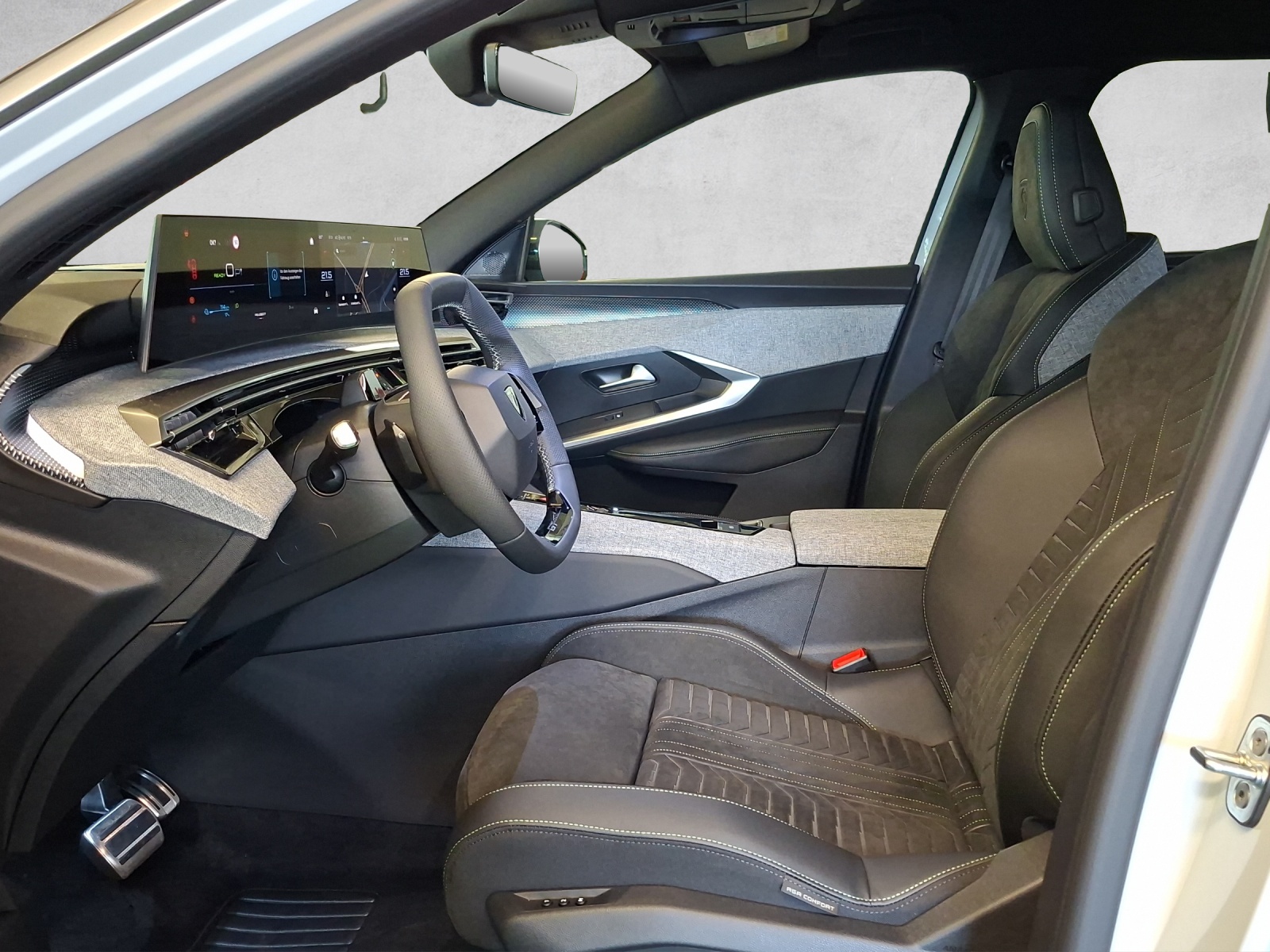PEUGEOT 5008 long range e-GT Exclusive 96.9kWh-image-10