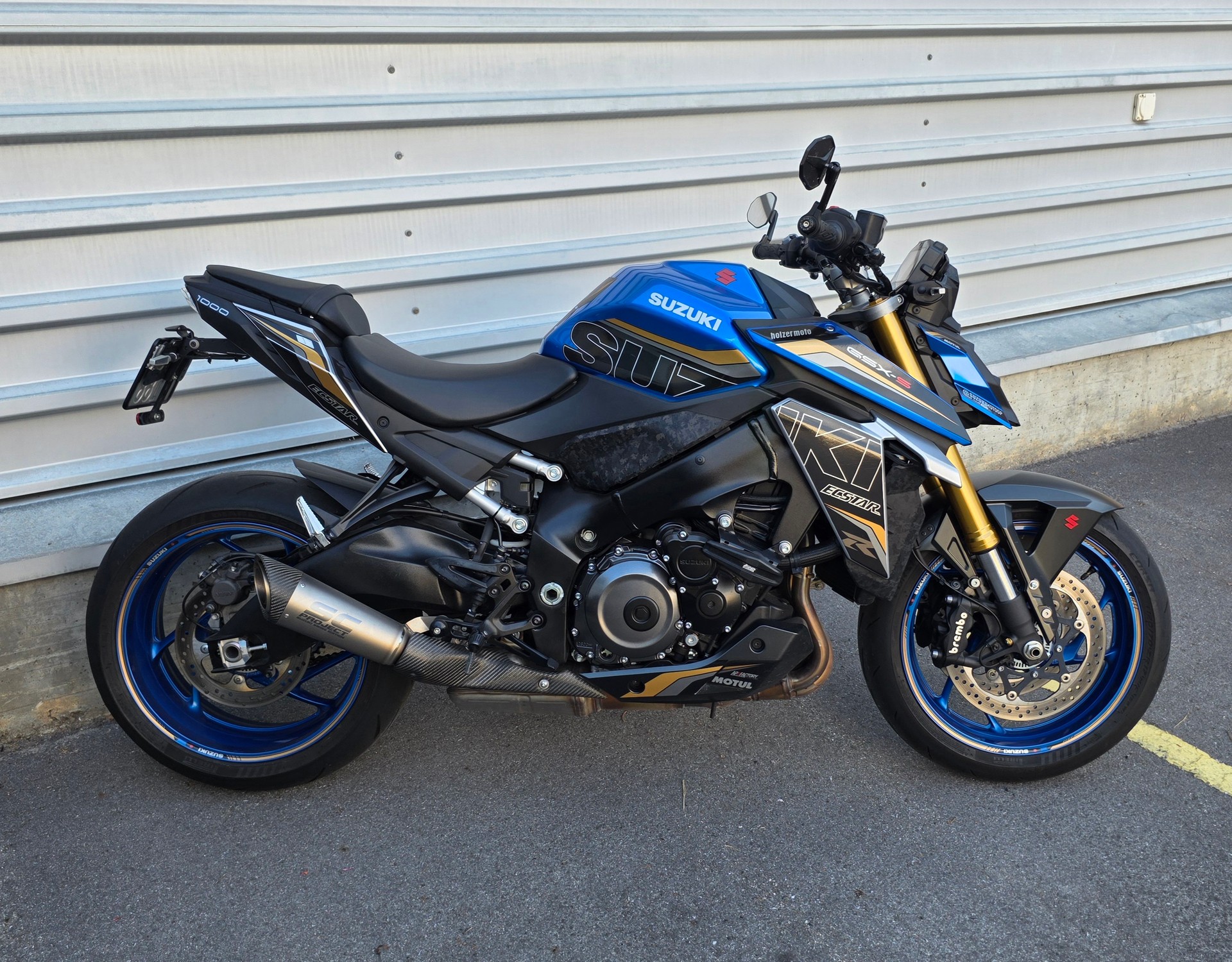 SUZUKI GSX-S 1000-image-1
