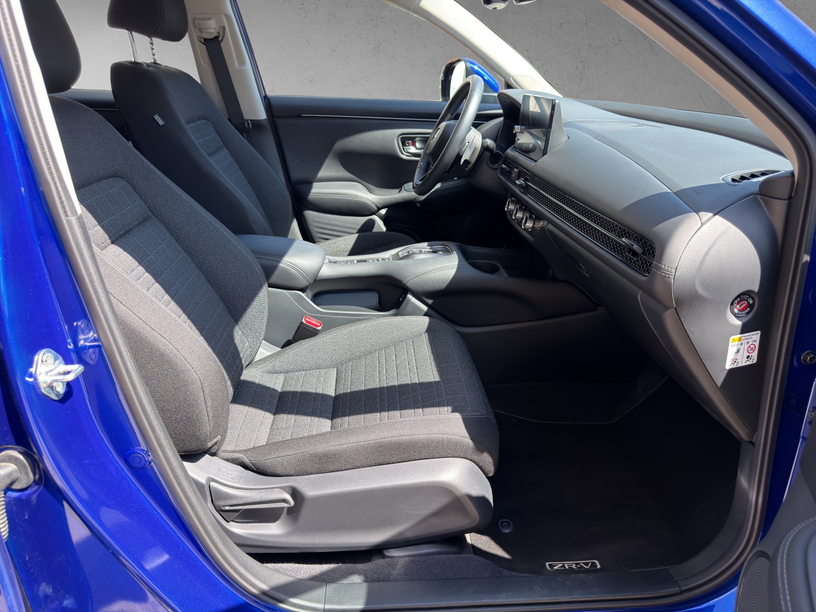 HONDA ZR-V 2.0i MMD Hybrid Elegance Automatic-image-10