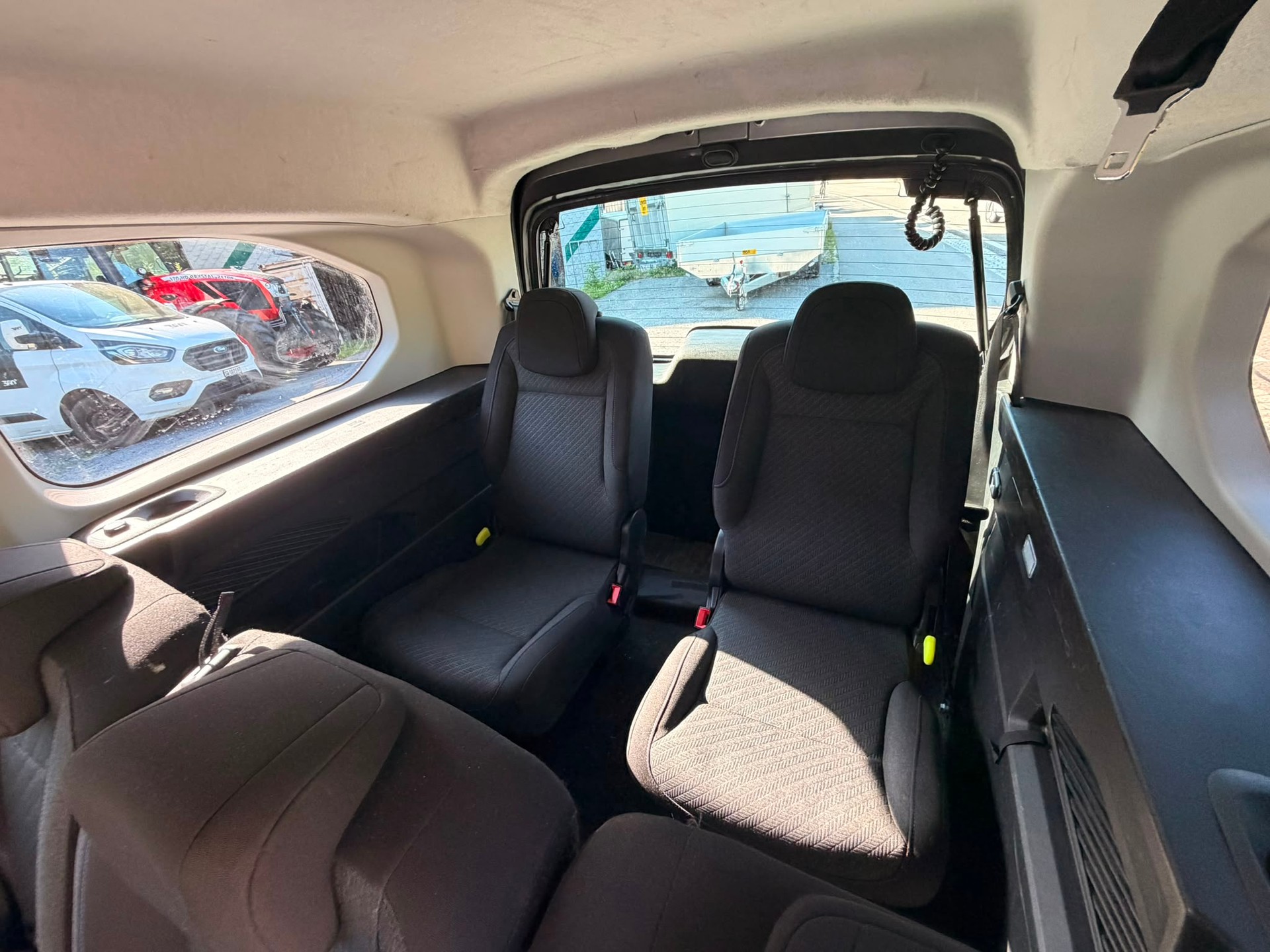 PEUGEOT e-Active Pack-image-5