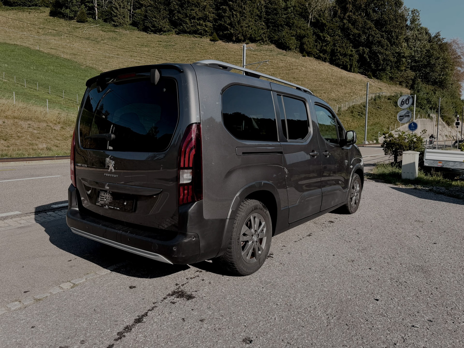 PEUGEOT e-Active Pack-image-4